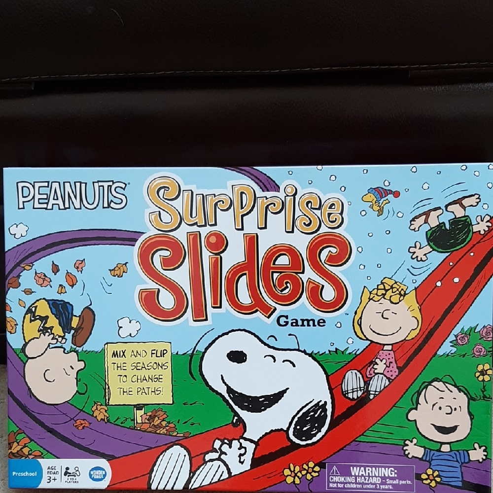 Peanuts Surprise Slides Game NIB